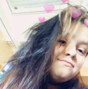 Meet your Posher, Beatriz